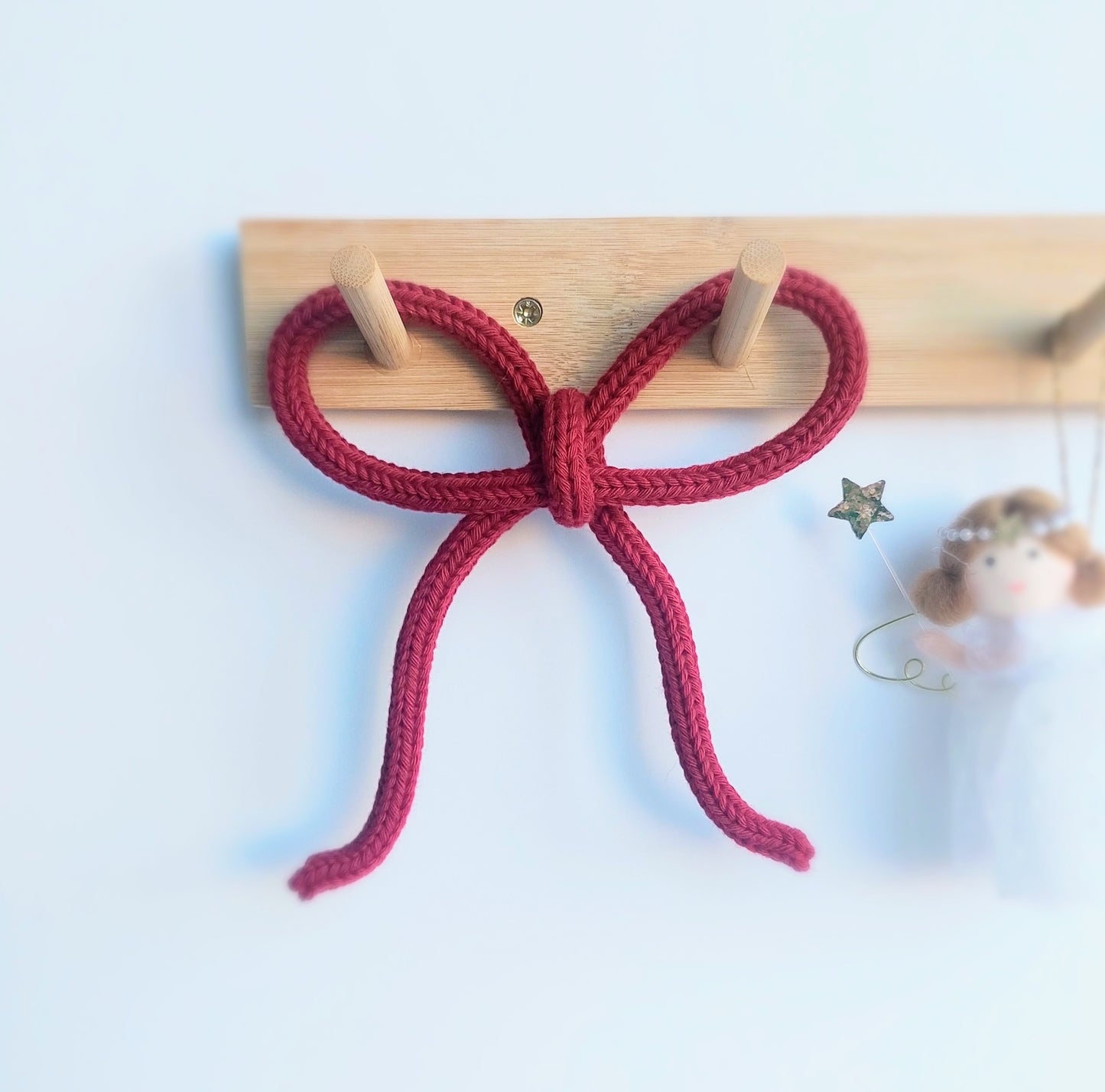 Knitted Wire Bow