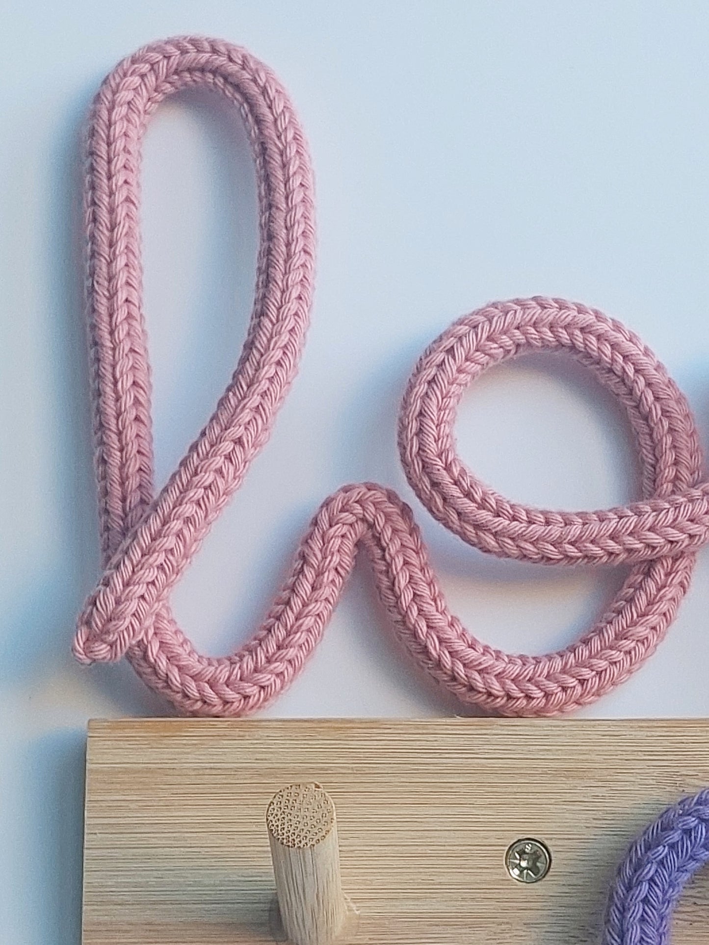 Love / love Knitted Wire