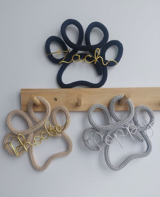 Knitted Wire Paw Print - Personalised