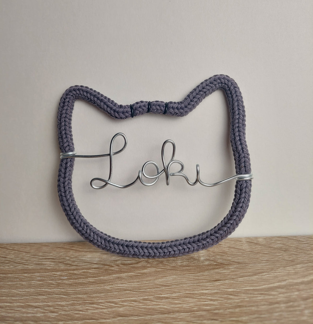Knitted Wire Cat Head - Personalised